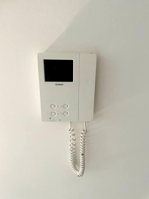 #215 1 Bed Serviced Apartment Дерби Экстерьер фото
